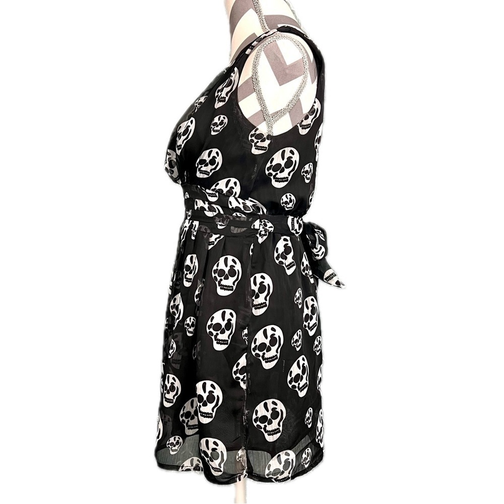 Snow Traffic Skull Pattern Skater Dress - Size S - Picture 6 of 8